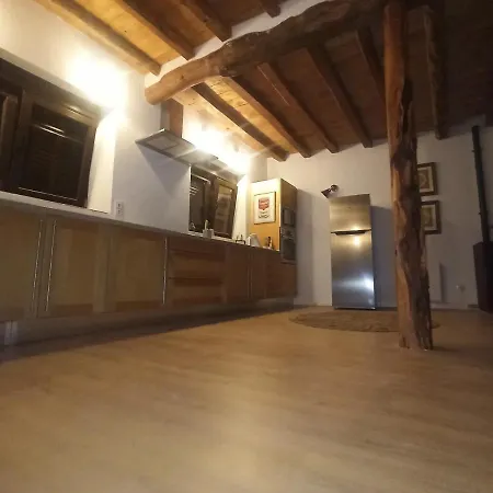 Casona Camino Pedraza - 4 Estrellas *