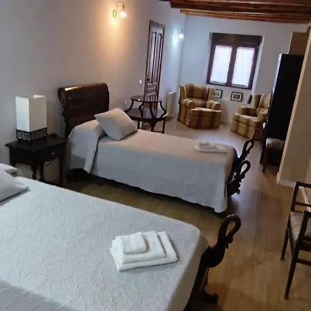 Casona Camino Pedraza - 4 Estrellas *