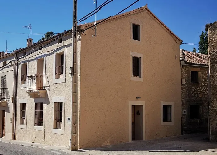 Casona Camino Pedraza - 4 Estrellas *