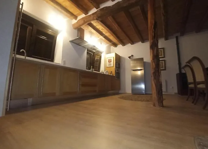 Casona Camino Pedraza - 4 Estrellas *