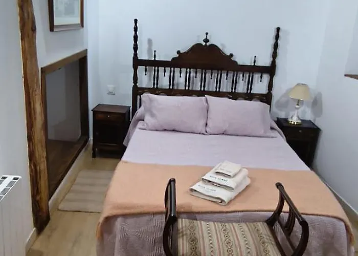 Casona Camino Pedraza - 4 Estrellas * Arcones